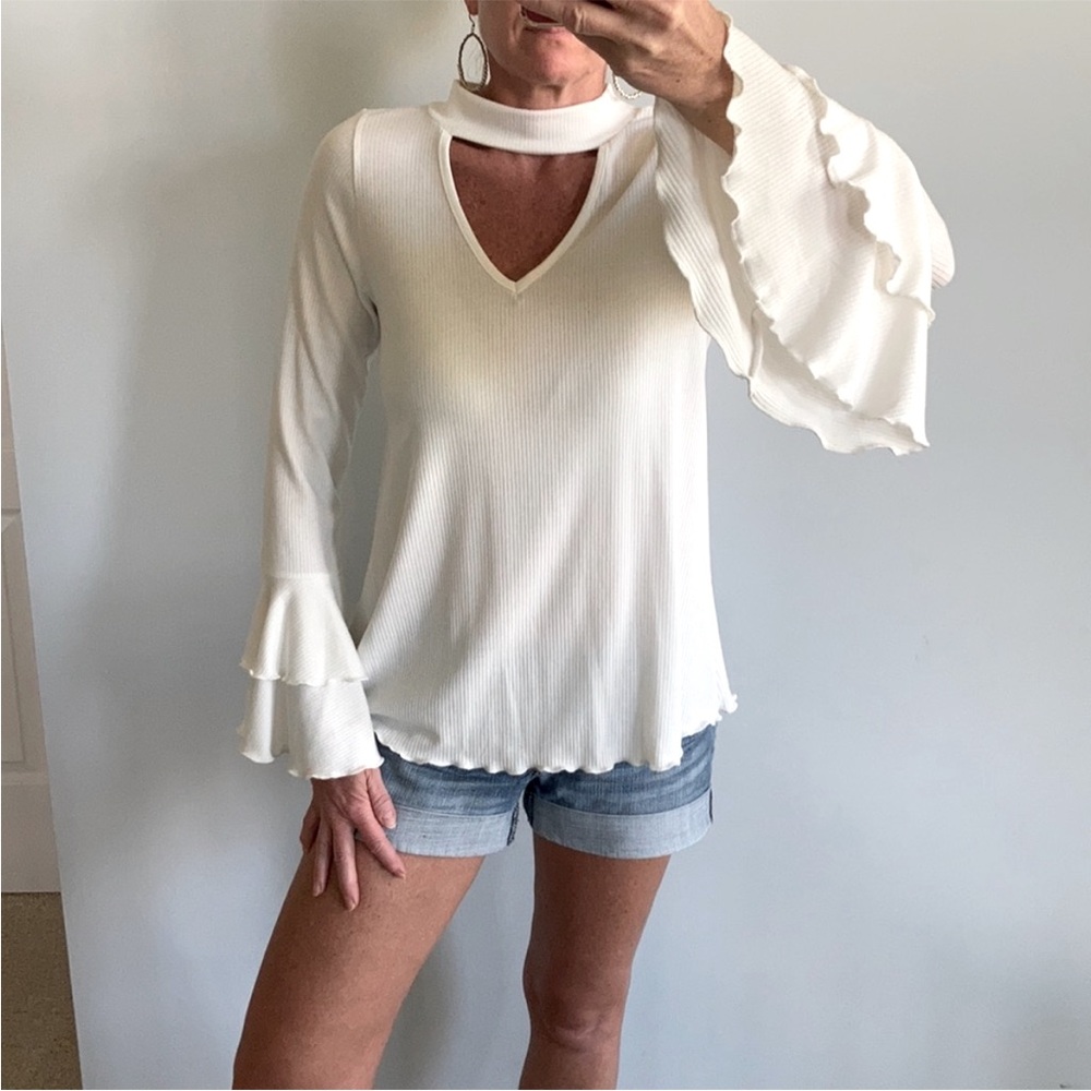 Choker Neck, Bell Sleeve Tunic Top - Picture 3 of 7